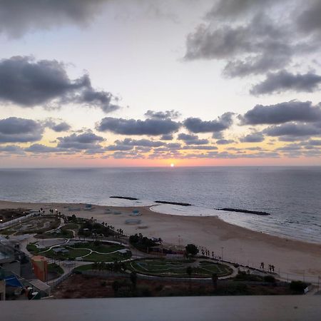 Sunset Suite Sea&Sky Aşkelon Dış mekan fotoğraf